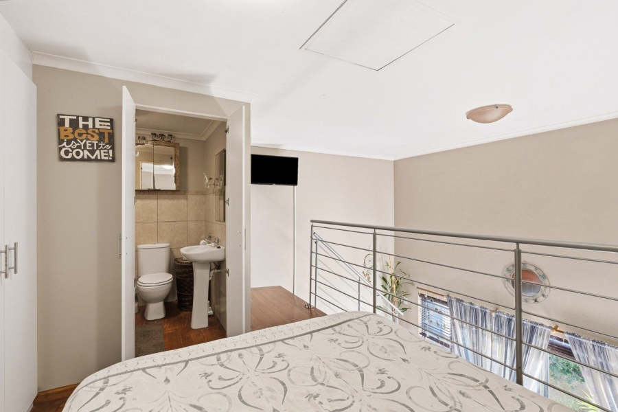 1 Bedroom Property for Sale in Sunridge Western Cape